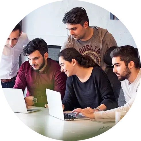 Step-by-step Oracle EBS customisation approach by Powersoft including analysis, design, development, testing, and deployment support